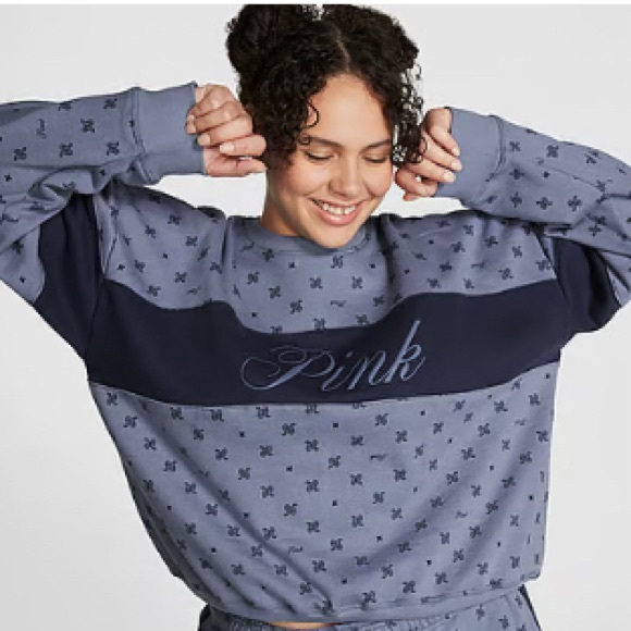 PINK Victoria's Secret Tops - Pink ivy fleece classic crew sweatshirt in medium